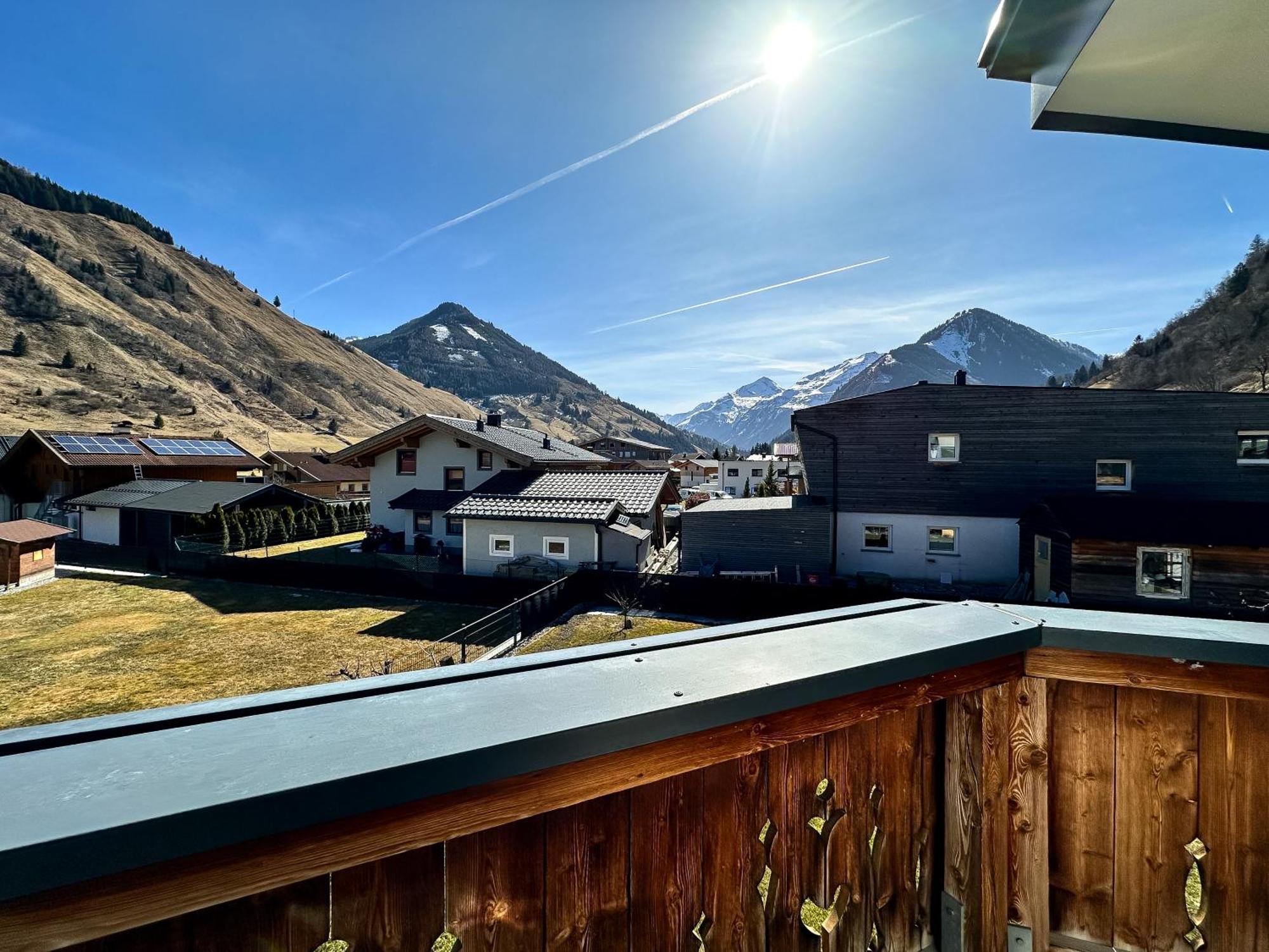 Alpine Apartment Goldquell - Infrarot Kabine, National Park Sommerkarte Und Bergblick 劳里斯 外观 照片